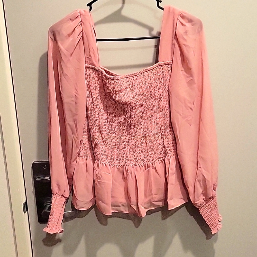Super cute lightweight blouse my Nine West